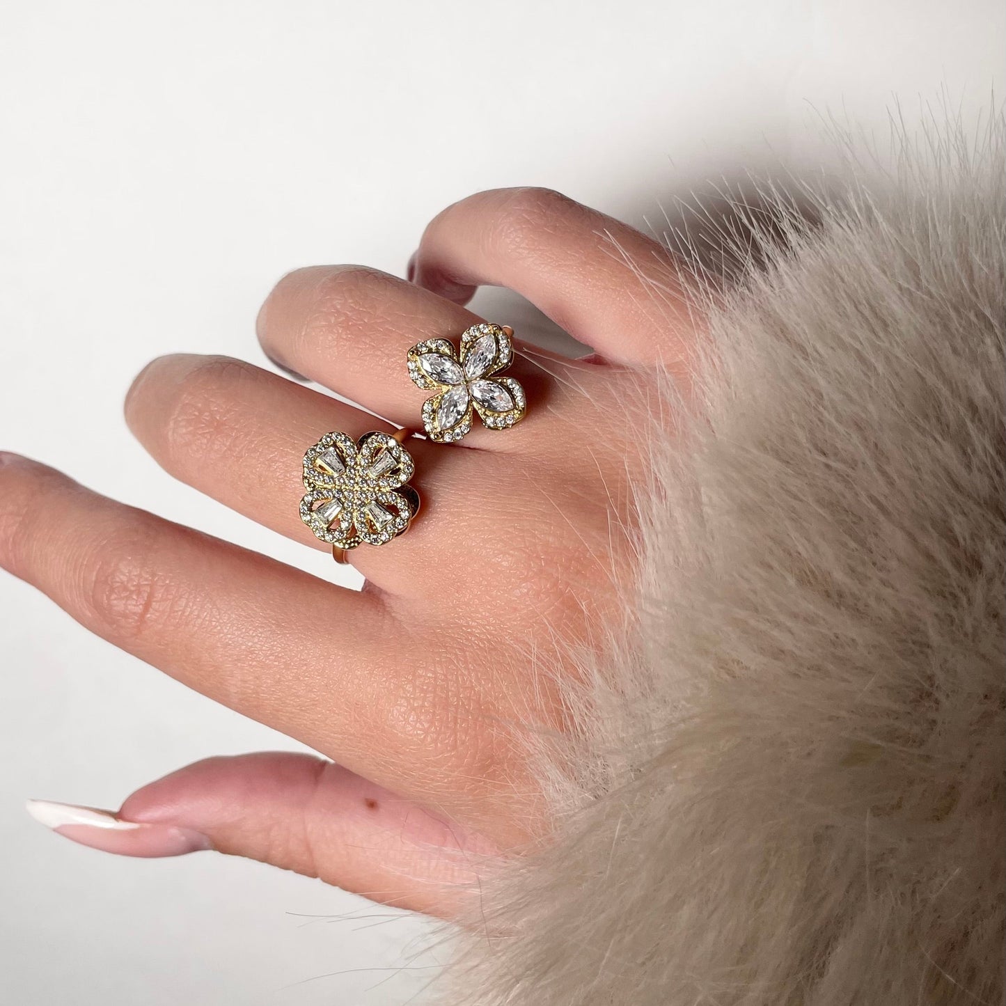 Bague anti stress rotative fleur en acier inoxydable doré pour femme