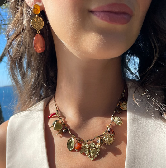 Collier breloques marrons Tendance