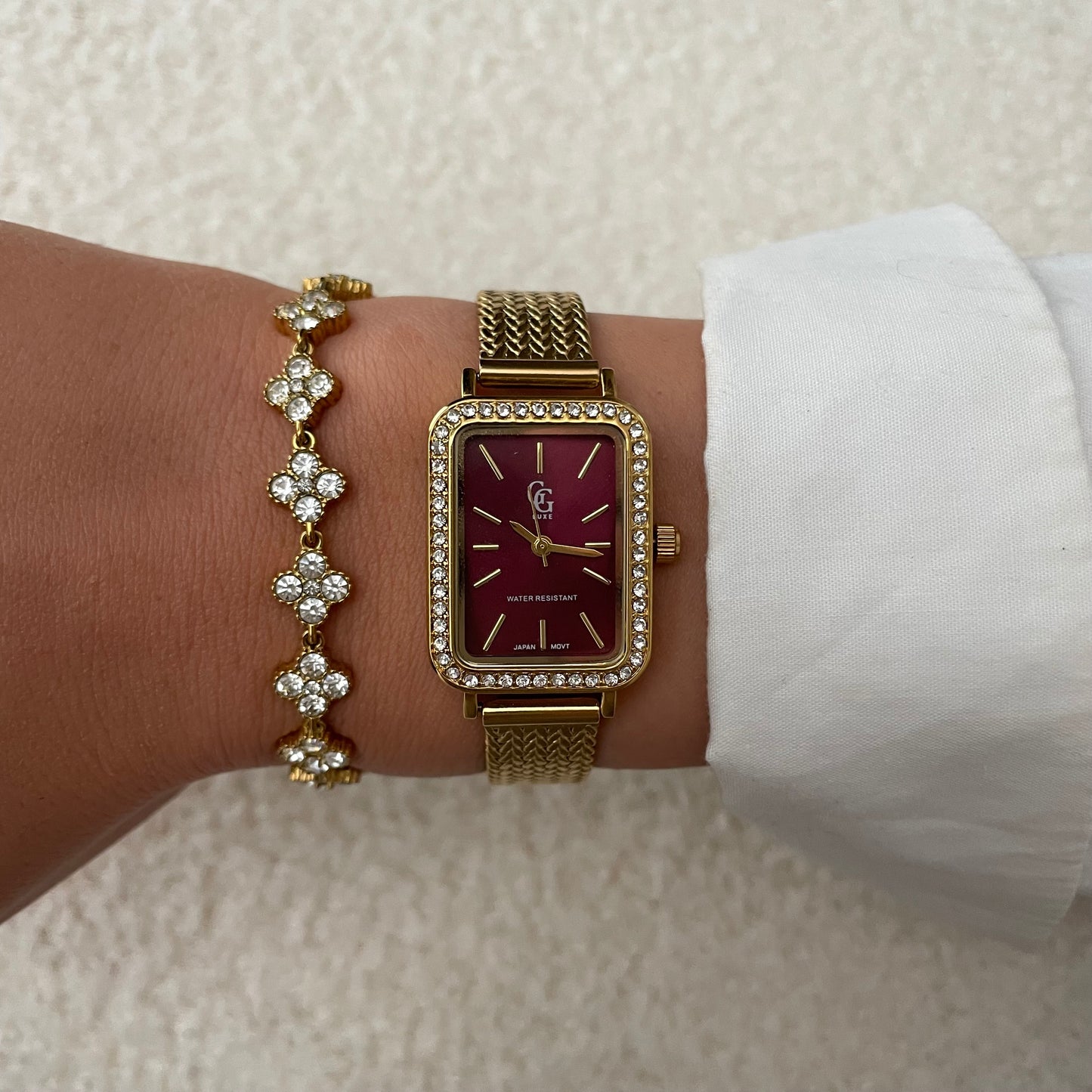 Montre Rectangulaire Bordeaux et Oxyde de Zirconium - Laurina