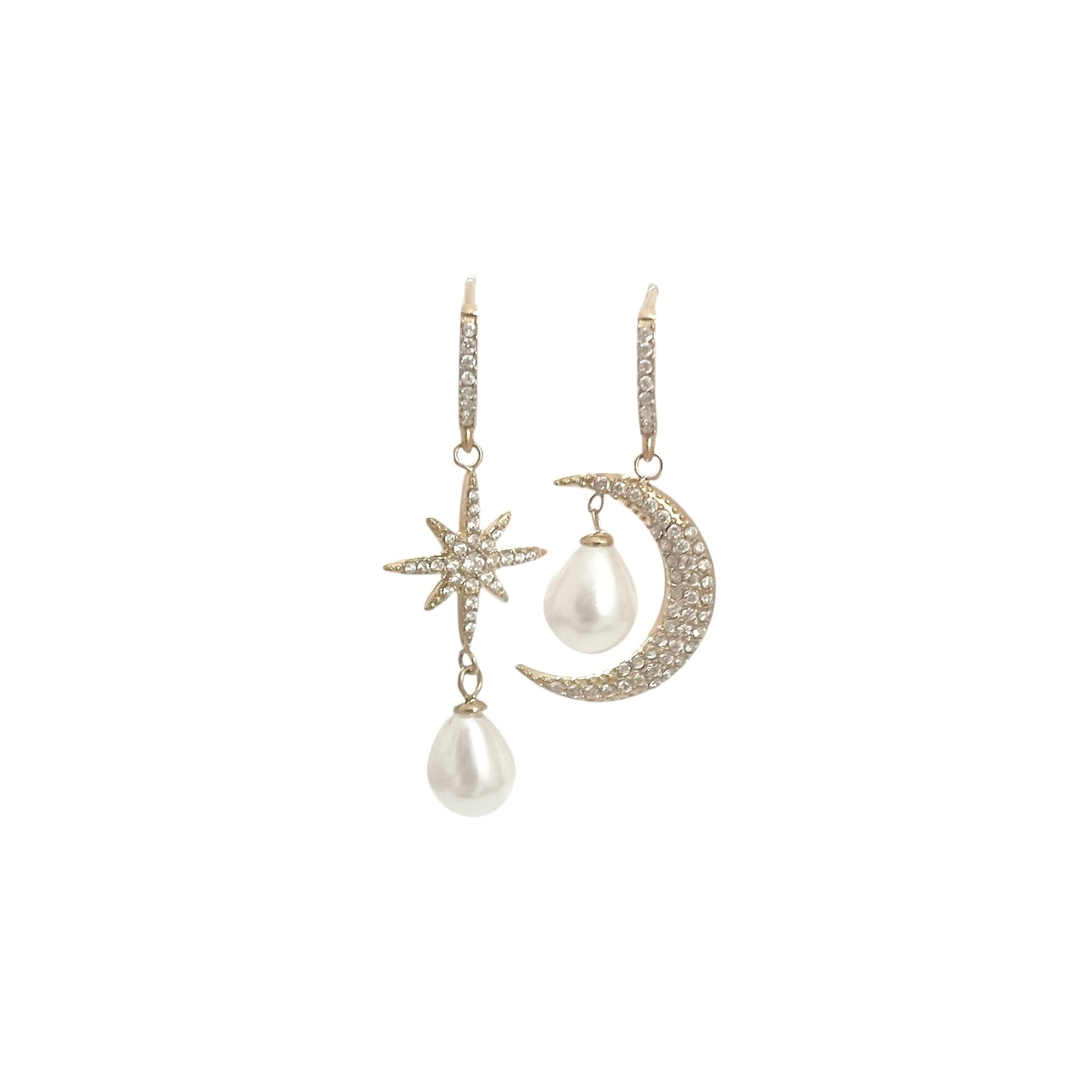 Boucles d’oreilles Céleste demi lune et étoile doré en acier inoxydable pour femme