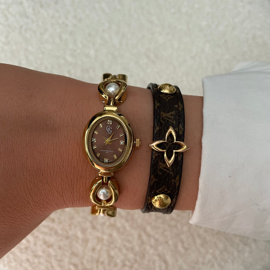 Montre Élégante Bracelet Perles et Cadran Ovale - Belvina