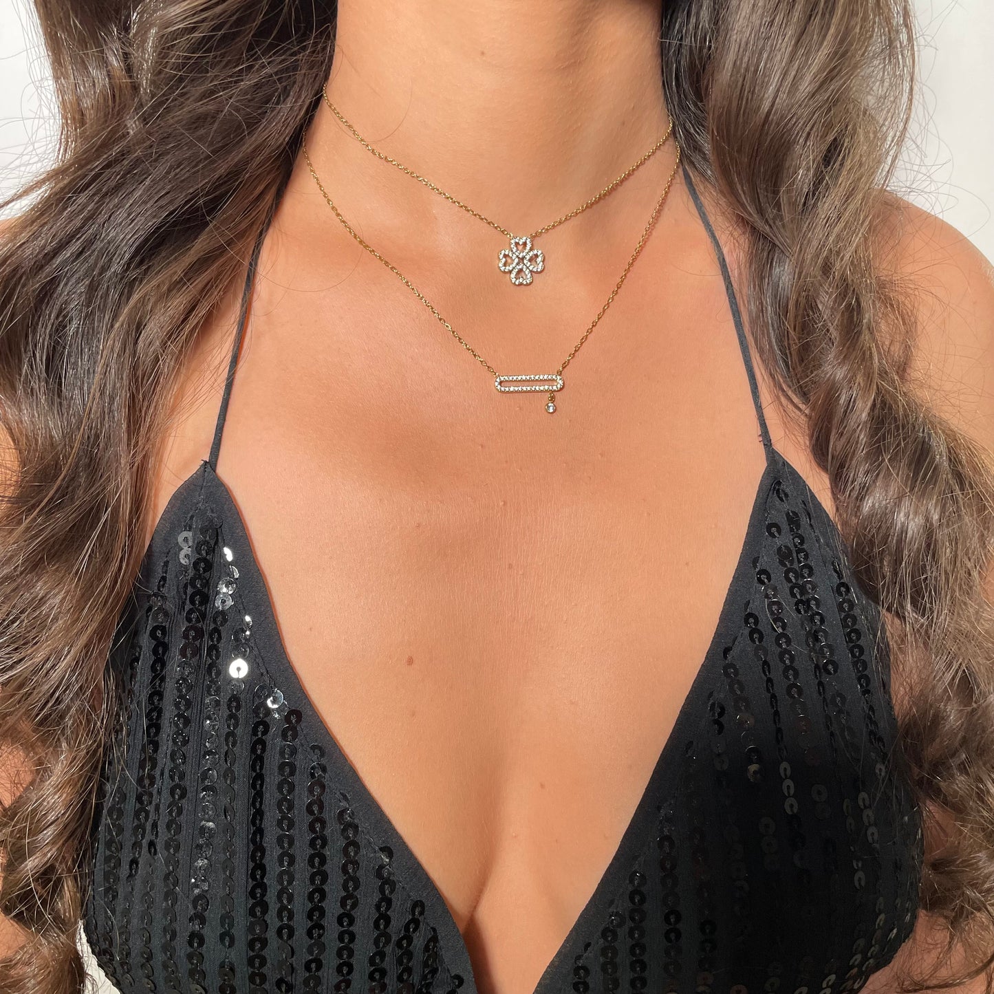 Collier barre horizontale fine en acier inoxydable doré pour femme 