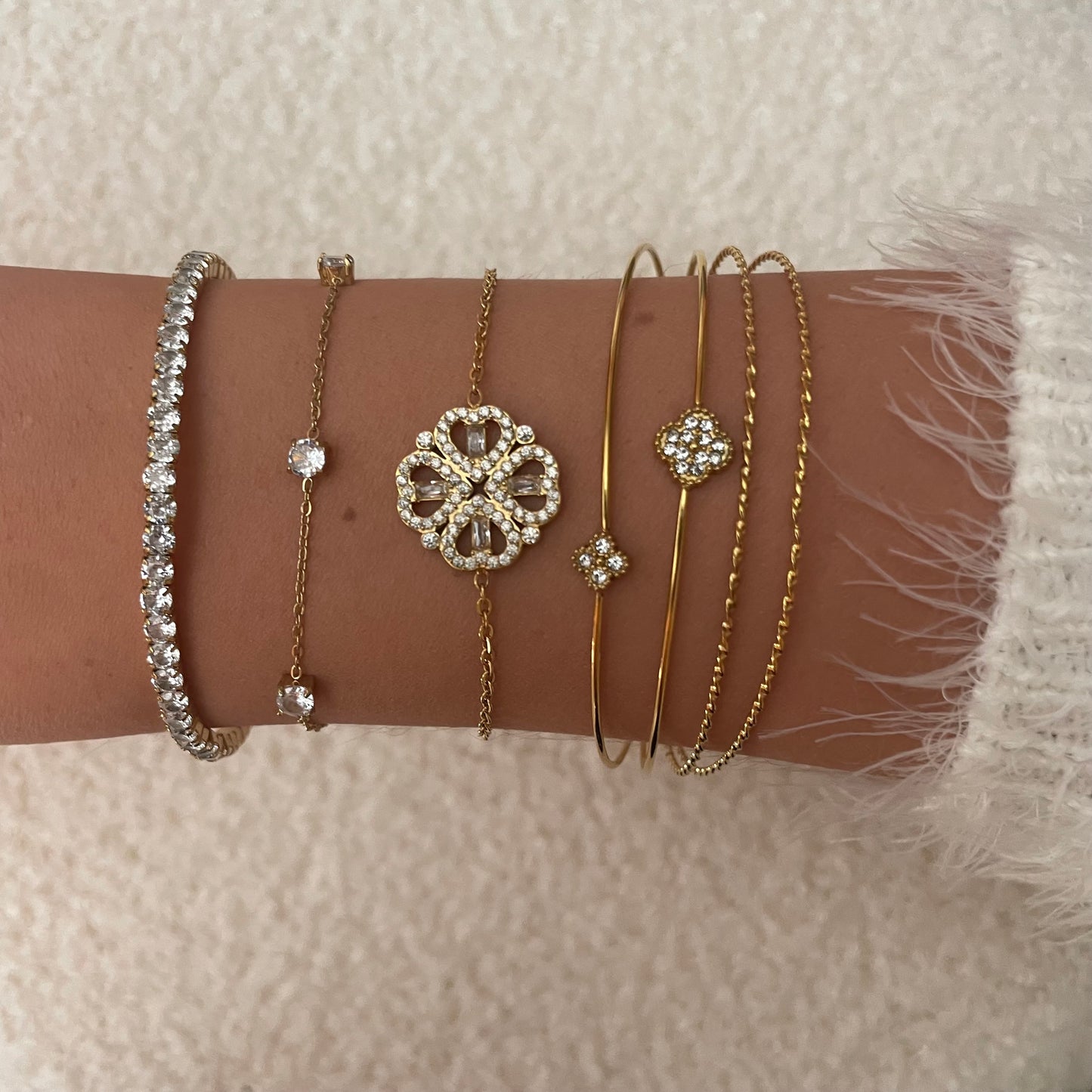 Bracelets Jonc Fin avec Trèfle Acier Inoxydable - Chance