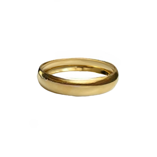 Bracelet jonc doré pour femme, en acier inoxydable au fini lisse et brillant. Bijou élégant et résistant à l’eau, idéal à porter seul pour un style minimaliste ou combiné avec un jonc en résine pour un look moderne. Un accessoire chic et durable, parfait en toute saison.