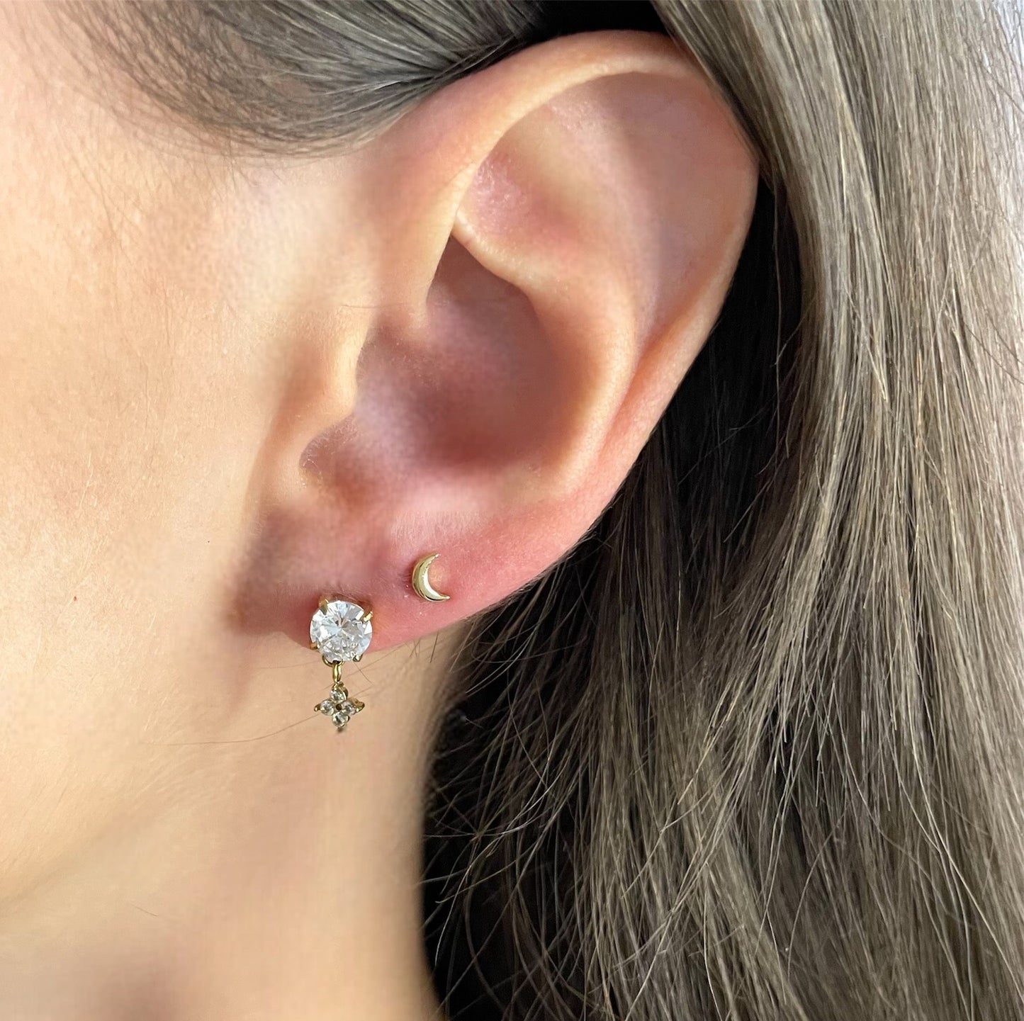 Piercing en forme de trèfle strass en acier inoxydable doré pour femme 
