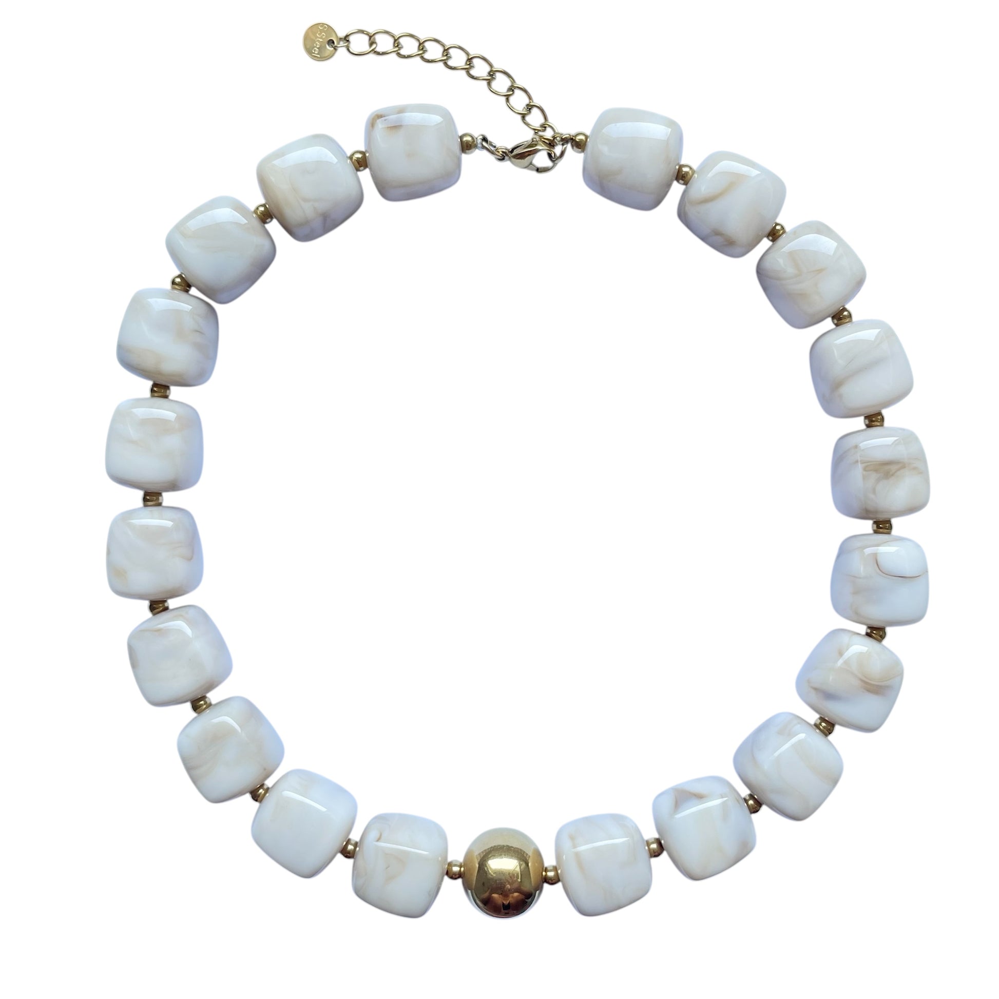 Collier en résine blanche effet marbre avec perles dorées en acier inoxydable, réglable, résistant à l’eau, longueur 41 cm + 5 cm.